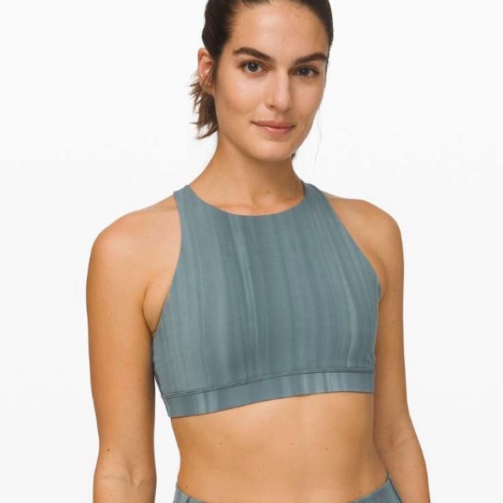 lululemon athletica High-Neck Sports Bra - Blue